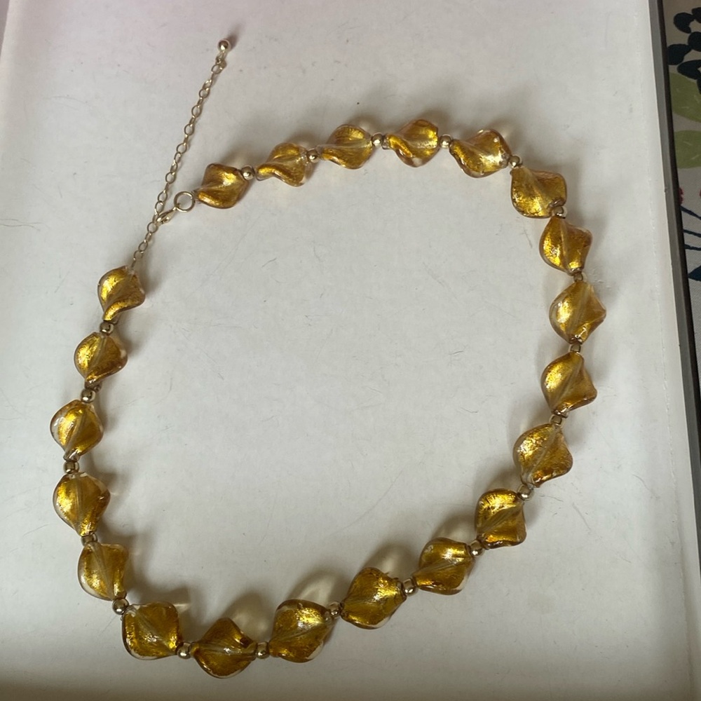 Gold tone glass necklace